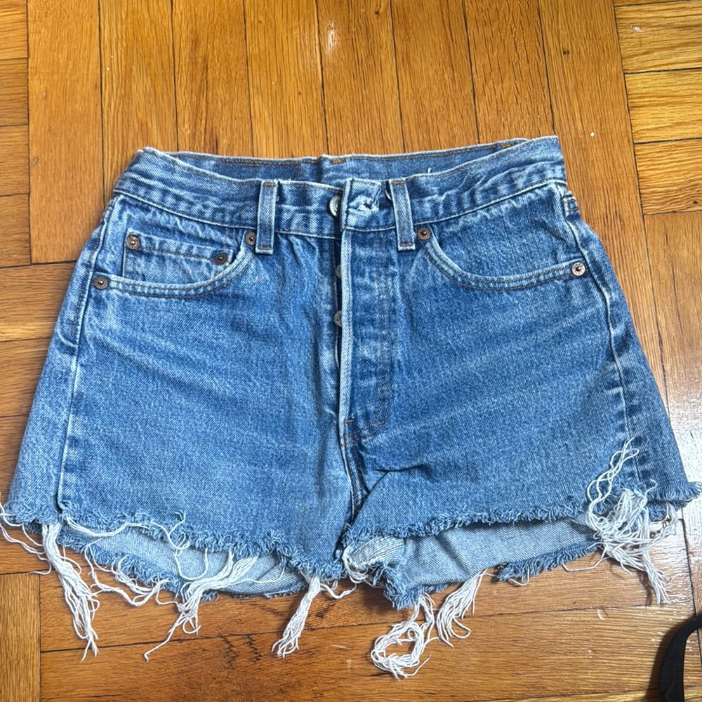 Vintage Levi’s Blue Women's Shorts